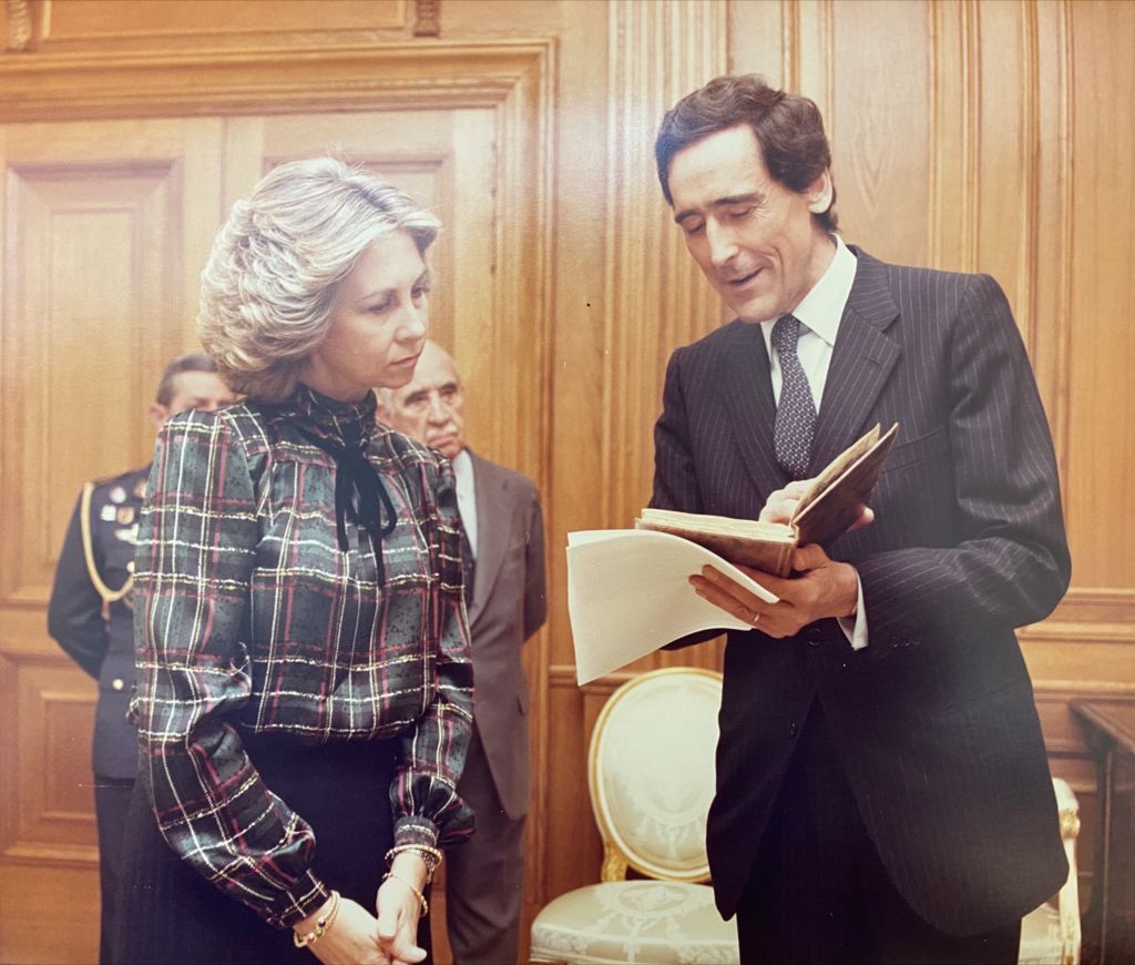 Carles Ferrer-Salat con la Reina Sofía